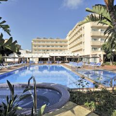 Globales Santa Ponsa Park Hotel бассейн