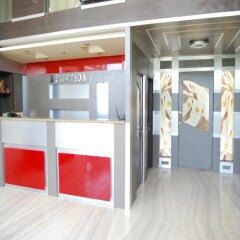 Отель Jypore Saffron Inn & Suites интерьер отеля