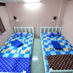 5 Minute Hostel Бангкок комната для гостей