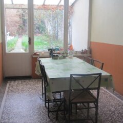Отель Au Rovignon Bed & Breakfast Брюссель в номере