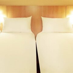 Отель Ibis Cannes Centre Франция, Канны - отзывы, цены и фото номеров - забронировать отель Ibis Cannes Centre онлайн комната для гостей фото 4