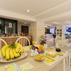 Patong Max Value Hotel питание