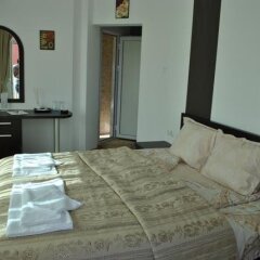 Отель Family Hotel Santa Maria Болгария, Бургас - отзывы, цены и фото номеров - забронировать отель Family Hotel Santa Maria онлайн комната для гостей фото 4
