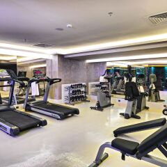 Отель Mercure Istanbul Bomonti фитнесс-зал