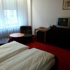 Hotel Beyer комната для гостей
