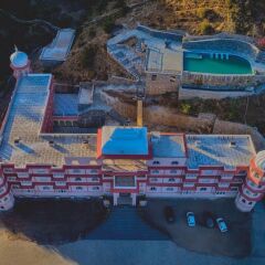 Отель Times Kumbhalgarh Fort Resort-Pure Veg пляж