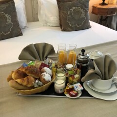Hotel Pas De Calais в номере