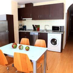 Отель Apartamentos Vega Sol Playa Фуэнхирола в номере