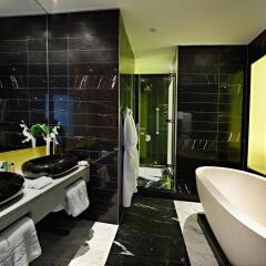 Отель Hilton Manchester Deansgate ванная фото 2