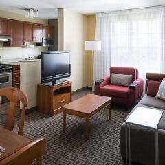 Отель TownePlace Suites Milpitas Silicon Valley комната для гостей фото 5