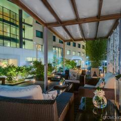 Отель Eurostars Suites Mirasierra Мадрид