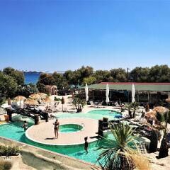 Grand Beach Hotel бассейн фото 2
