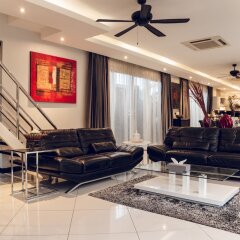 Отель VIP Villas Pattaya Palm Oasis Jomtien Beach интерьер отеля