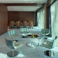 Отель Andaz Capital Gate Abu Dhabi – a concept by Hyatt питание