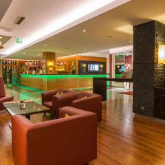 NOVINA HOTEL Südwestpark Nürnberg гостиничный бар