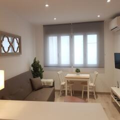 Отель Apartamento Chueca - Plaza Pedro Zerolo Испания, Мадрид - отзывы, цены и фото номеров - забронировать отель Apartamento Chueca - Plaza Pedro Zerolo онлайн комната для гостей фото 5