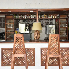 Hotel Club Du Lac Tanganyika бассейн фото 2