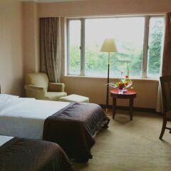 Jin Jiang Galaxy Hotel комната для гостей