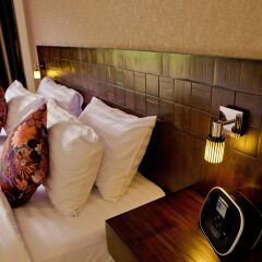 Отель Mellow Space Boutique Rooms сауна