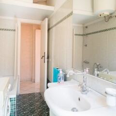 Отель Bright Apartment Италия, Рим - отзывы, цены и фото номеров - забронировать отель Bright Apartment онлайн ванная фото 2