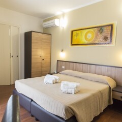 Отель Lewisrooms Affittacamere Италия, Кальяри - отзывы, цены и фото номеров - забронировать отель Lewisrooms Affittacamere онлайн комната для гостей
