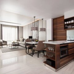 Отель Marriott Bangkok The Surawongse Бангкок в номере фото 2