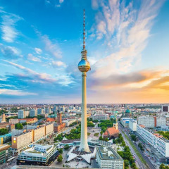 Отель St Christophers Inn Berlin бассейн