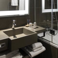 Hotel Novotel Brussels Airport Завентем сейф в номере