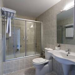 Kent Hotel Турция, Бурса - отзывы, цены и фото номеров - забронировать отель Kent Hotel онлайн ванная фото 2