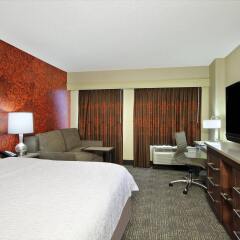 Отель Hampton Inn & Suites Columbus - Downtown США, Колумбус - отзывы, цены и фото номеров - забронировать отель Hampton Inn & Suites Columbus - Downtown онлайн удобства в номере фото 2