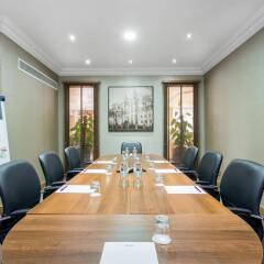 Отель Mercure London Kensington