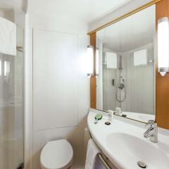 Отель ibis Zurich Adliswil ванная фото 2
