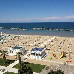 Hotel Sonne Римини пляж