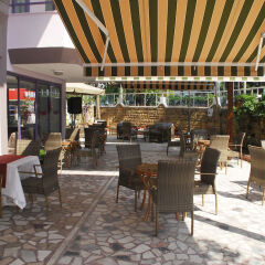 Rosella Hotel питание