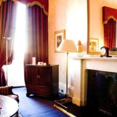 Отель Royal Scots Club Эдинбург удобства в номере