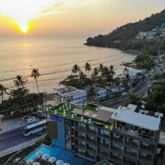 Отель The Nature Phuket Патонг пляж