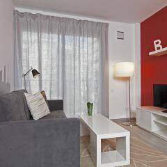 Апартаменты Bbarcelona Apartments Gaudi Flats Барселона комната для гостей фото 3