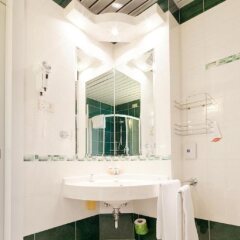 Отель Qualys Hotel Nasco Италия, Милан - 1 отзыв об отеле, цены и фото номеров - забронировать отель Qualys Hotel Nasco онлайн ванная