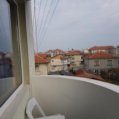 Отель Guest House Markovi Болгария, Равда - отзывы, цены и фото номеров - забронировать отель Guest House Markovi онлайн балкон