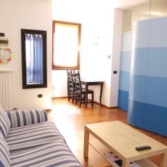 Отель Temporary Home Duomo Cordusio Милан комната для гостей