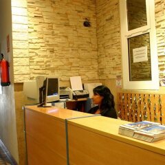 Отель Hostal Eden Испания, Барселона - 10 отзывов об отеле, цены и фото номеров - забронировать отель Hostal Eden онлайн интерьер отеля