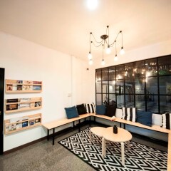 Oh Compound Hostel развлечения