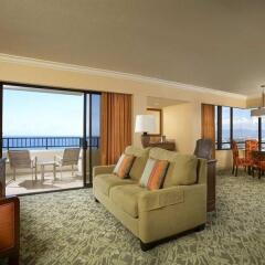 Отель Hilton Hawaiian Village Waikiki Beach Resort 4* Полулюкс с двуспальной кроватью фото 2