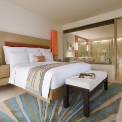 Отель Renaissance Phuket Resort & Spa в номере