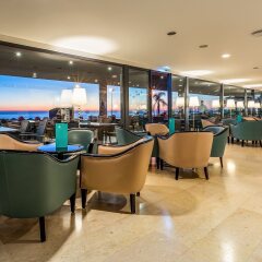 Dom Jose Beach Hotel гостиничный бар