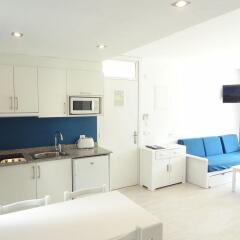 Отель Apartamentos Habitat в номере