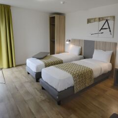Отель Lodge In M.I.S Франция, Париж - 4 отзыва об отеле, цены и фото номеров - забронировать отель Lodge In M.I.S онлайн комната для гостей фото 5