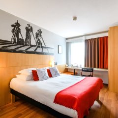 ibis Warszawa Stare Miasto Old Town in Warsaw, Poland from 84$, photos, reviews - zenhotels.com guestroom