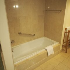 Отель Stamford Plaza Sydney Airport ванная фото 2