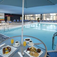 Отель Skyline Hotel США, Нью-Йорк - отзывы, цены и фото номеров - забронировать отель Skyline Hotel онлайн бассейн фото 3